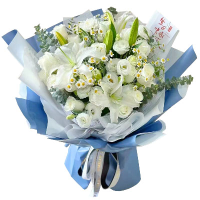 长春11朵白玫瑰桔梗百合，爱永恒不息